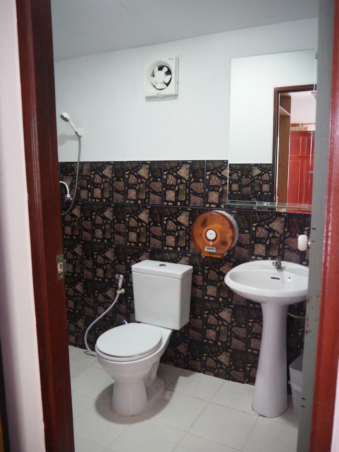 Bluesky Beach Bungalows Ko Lanta Exterior foto