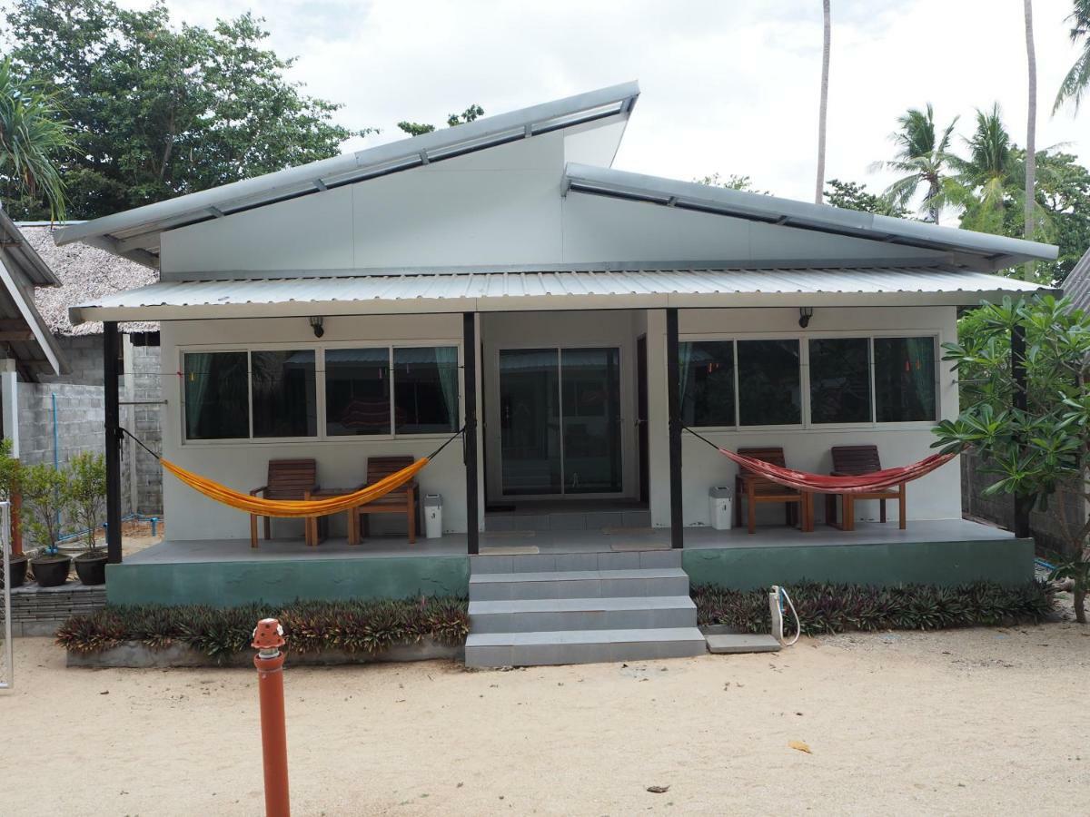 Bluesky Beach Bungalows Ko Lanta Exterior foto